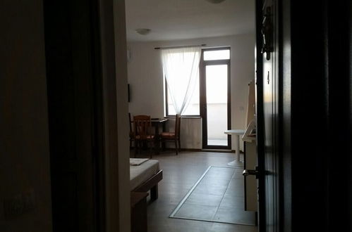 Foto 2 - Inviting 1-bed Apartment in Aleksandrovo