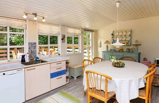 Foto 3 - Radiant Holiday Home in Glesborg near Sea