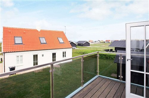 Photo 18 - 6 Person Holiday Home in Lokken