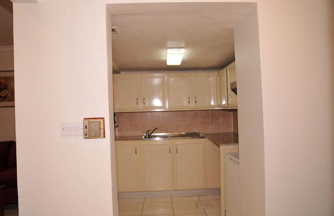 Imperial Hotel - Photo 10