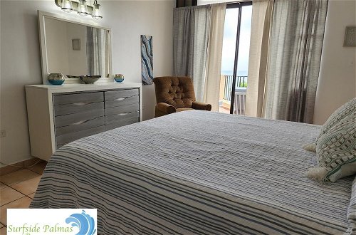 Foto 23 - Prime 2 Bedroom Beachfront Penthouse w Sofa Bed and Open Terrace Cb250