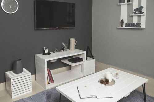 Foto 36 - The Homee Cozy Modern Studio Apartment