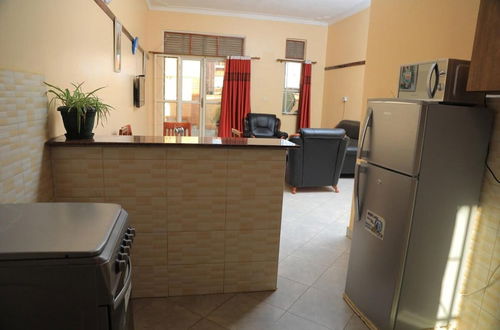 Photo 17 - City Oasis - 2 Bedroom Apartment in Kampala