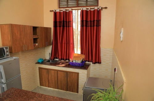 Photo 16 - City Oasis - 2 Bedroom Apartment in Kampala
