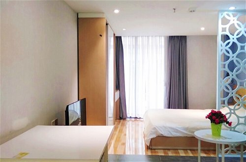 Photo 9 - Full House Serviced Apartment