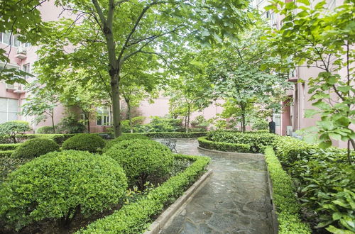 Photo 37 - GoNative Downtown Apartment Yu Garden