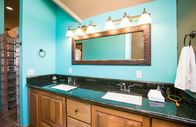 Yellow Bird - Photo 14