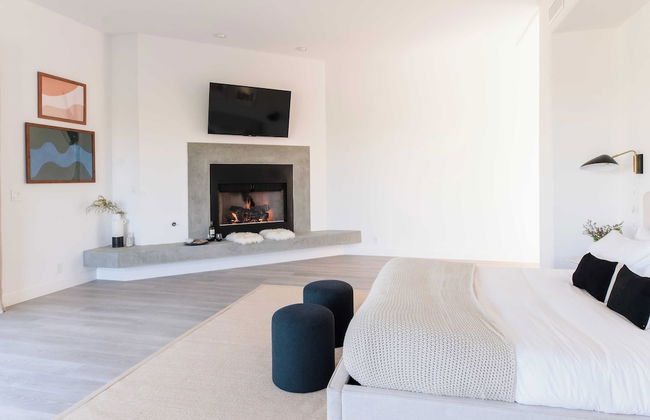 Julep by Avantstay Stylish 9 BR Estate w/ Mid-century Modern Decor - Photo 14
