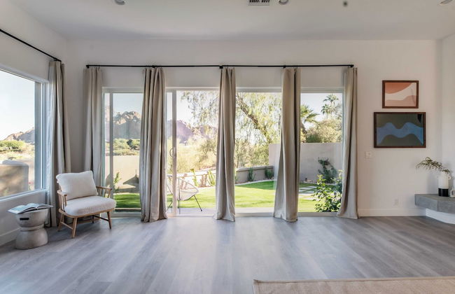 Julep by Avantstay Stylish 9 BR Estate w/ Mid-century Modern Decor - Photo 17