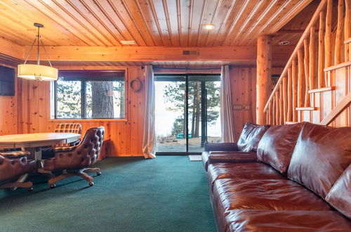 Photo 42 - Shoreline Lakehouse by Avantstay Majestic Lakefront Cabin w/ Hot Tub & Fire Pit