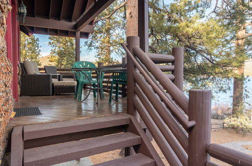 Photo 28 - Shoreline Lakehouse by Avantstay Majestic Lakefront Cabin w/ Hot Tub & Fire Pit