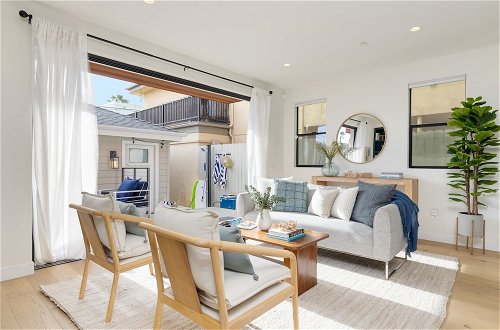 Foto 12 - Pacific Villa by Avantstay Steps From Beach Luxurious & Modern Indoor-outdoor Living