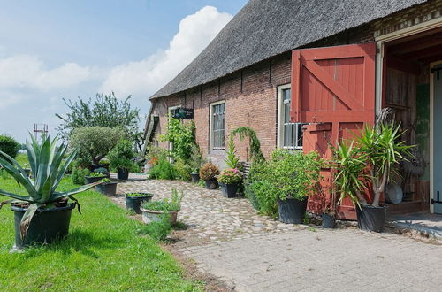 Foto 1 - Characteristic Head-neckhull Farm With Rowing Boat