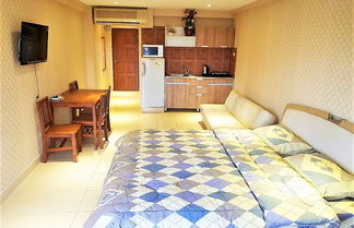 Foto 1 - Jomtien Beach Condo - Floor 4 Studio Close to the Beach