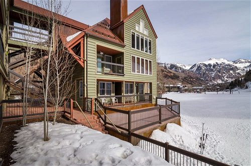 Foto 1 - Etta Place 1 by Avantstay Ski In/ Ski Out Unit w/ Views of the Slopes