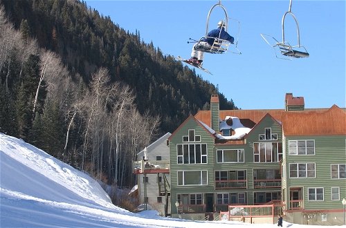 Foto 5 - Etta Place 5 by Avantstay Ski In/ Ski Out Unit w/ Views of the Valley