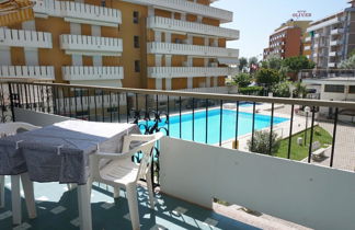 Photo 1 - Excellent Flat With A/c, Shared Pool and Parking