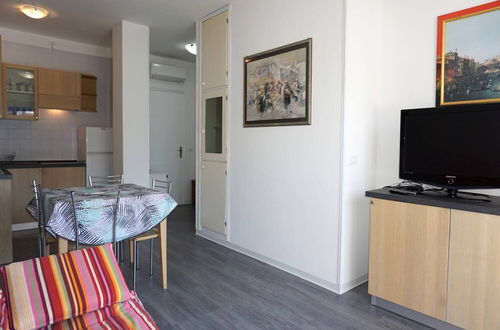 Foto 6 - Excellent Flat With AC, Shared Pool and Parking