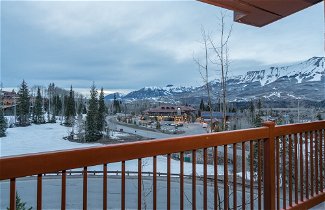 Photo 1 - Lorian 8 by Avantstay Relaxing Home Close to Slopes & Hiking Trails