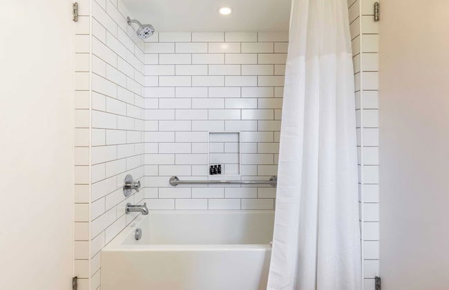 The Purcell House by Avantstay Surrounded in Lush Greenery w/ Large Yard & Ocean Views - Foto 16