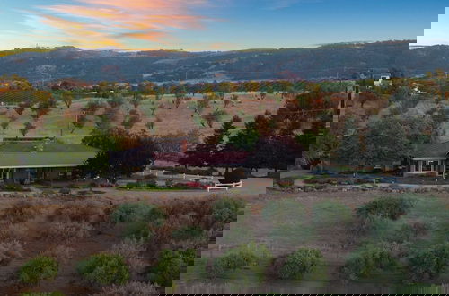 Photo 56 - Olive Ranch by Avantstay Enjoy Sunsets Over the Valley 4.5 Acre Ranch Home