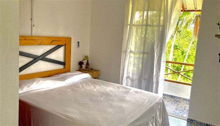 Photo 1 - Private Terrace - Apartment 2 in Villa Coconut