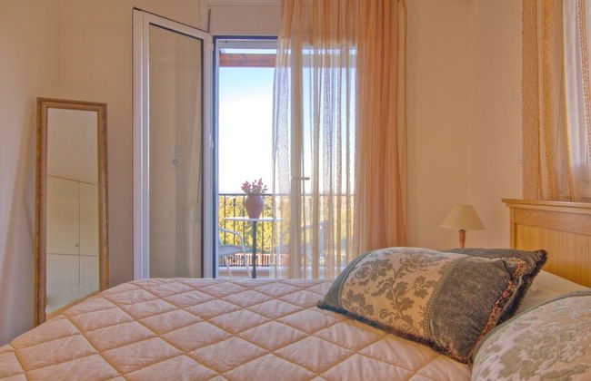 Dafni - Gerani Villas With Private Pooi - Photo 2