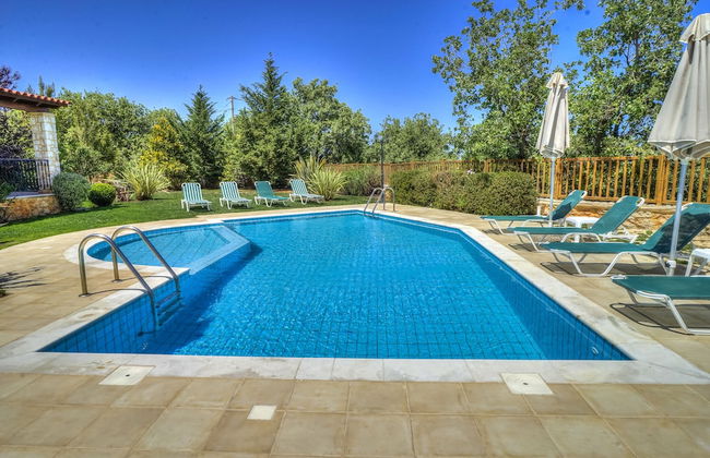 Dafni - Gerani Villas With Private Pooi - Photo 26
