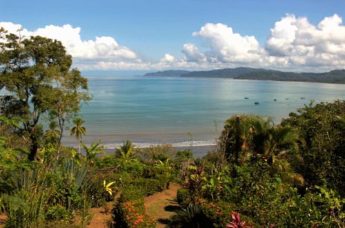 Photo 31 - Beautiful House With Panoramic View of the bay and Gardens