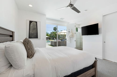 Photo 35 - Polo Villa 7 by Avantstay Features Entertainer's Backyard + Game Room 260316 5 Bedrooms