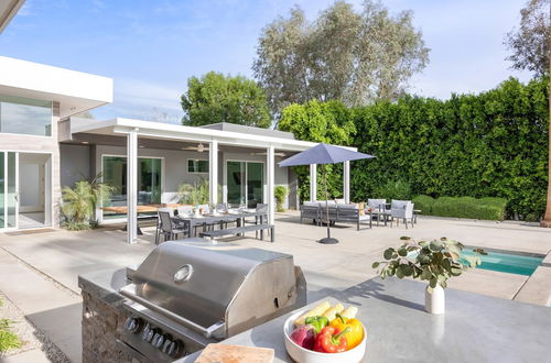 Photo 4 - Polo Villa 4 by Avantstay Features Outdoor Kitchen, Pool, & Spa 260318 5 Bedrooms