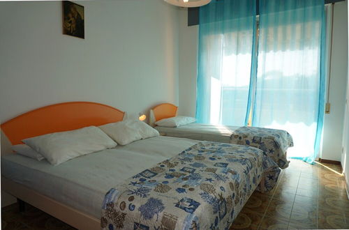 Photo 2 - Cozy Flat With Terrace,180m From the Beach-beahost