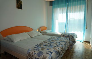 Photo 2 - Cozy Flat With Terrace,180m From the Beach-beahost