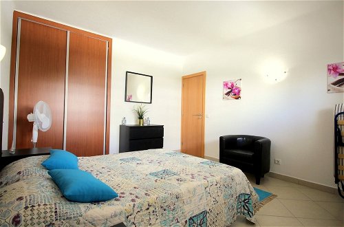 Foto 3 - Apartment With Pool - Albufeira