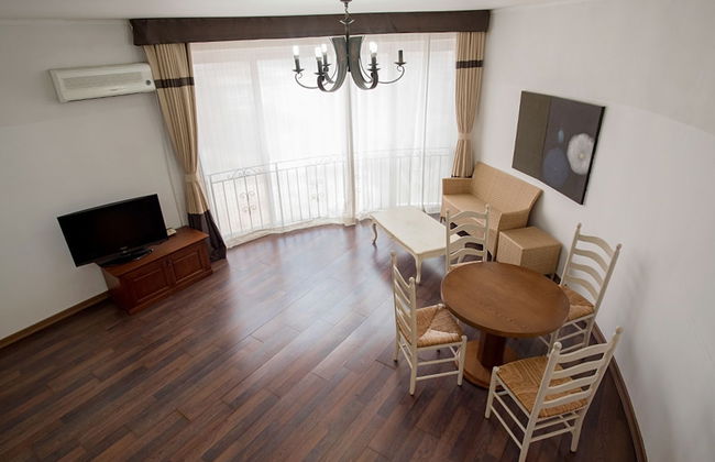 Club Castle - Photo 16