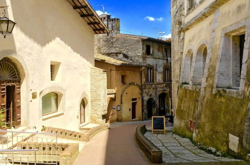 Foto 69 - Sunny Apartment, in the Historic Centre of Spoleto With Large Terrace