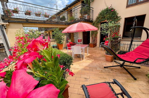 Foto 48 - Central Location in Spoleto + Large Terrace - 10 Mins Walk to Train Station