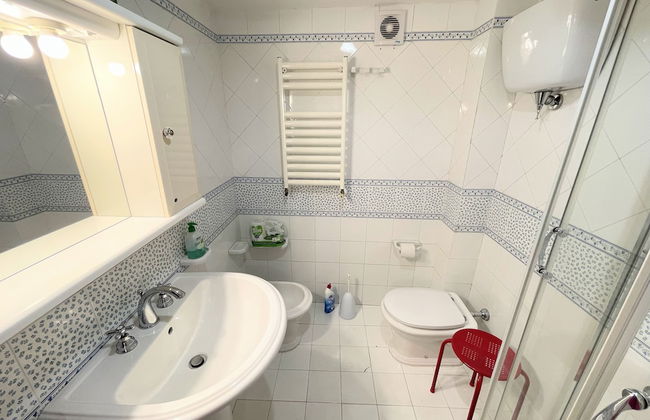 Central Spoleto Apartment With Large Sunny Terrace With Views - Foto 14