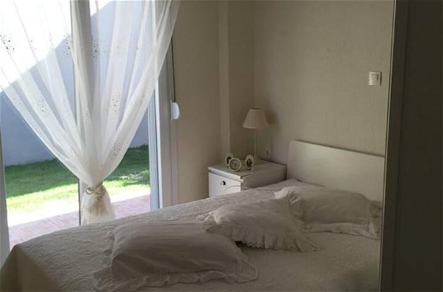 Photo 4 - Inviting 2-bed Apartment in Nikiti, Greece