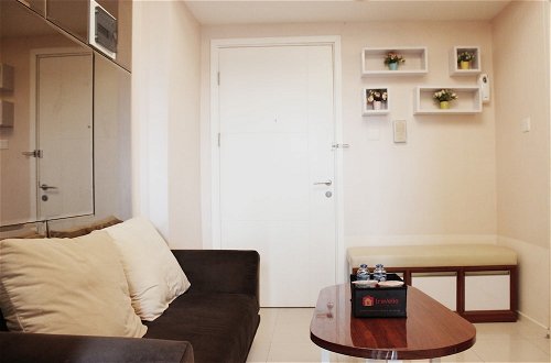 Foto 9 - Fabulous 1BR Apartment @ Parahyangan Residence