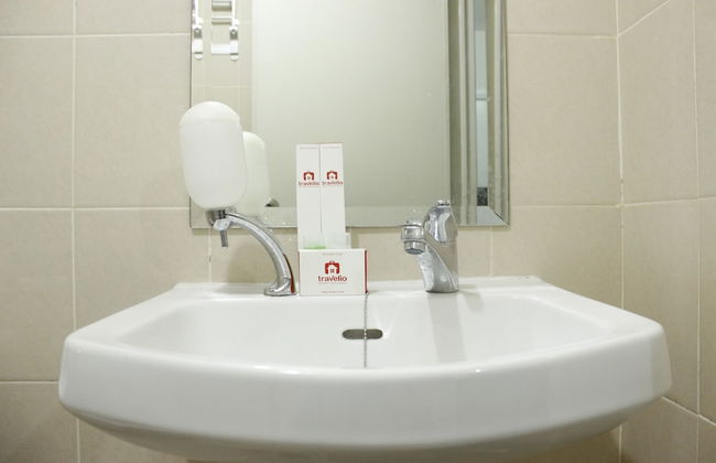 Fabulous 1BR Apartment @ Parahyangan Residence - Foto 15