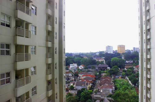 Foto 19 - Fabulous 1BR Apartment @ Parahyangan Residence