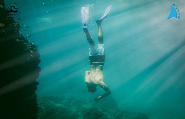 Chic Sea View Balcony Escape by Sea N' Rent - Photo 24