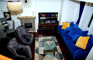 Photo 1 - A Modern, Comfy Newly Remodeled 2bd House