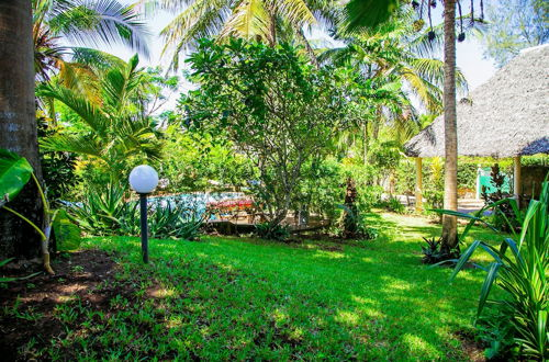 Foto 34 - Immaculate, Stunning 3-bed Cottage in Diani Beach