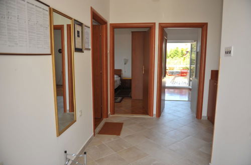 Foto 10 - Spacious 4 Apartment for 5 Persons w 2 Terraces, 2 Bedrooms, 2 Bathrooms