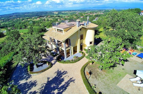 Foto 39 - Villa on top of a Hill With an Enchanting View of Lake Bolsena