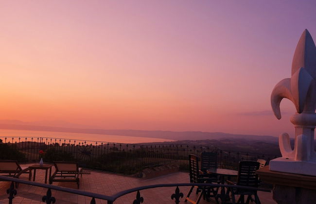 Villa on top of a Hill With an Enchanting View of Lake Bolsena - Photo 36