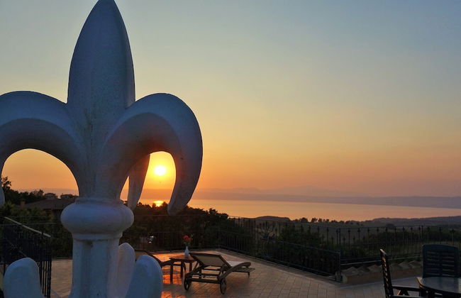 Villa on top of a Hill With an Enchanting View of Lake Bolsena - Photo 35