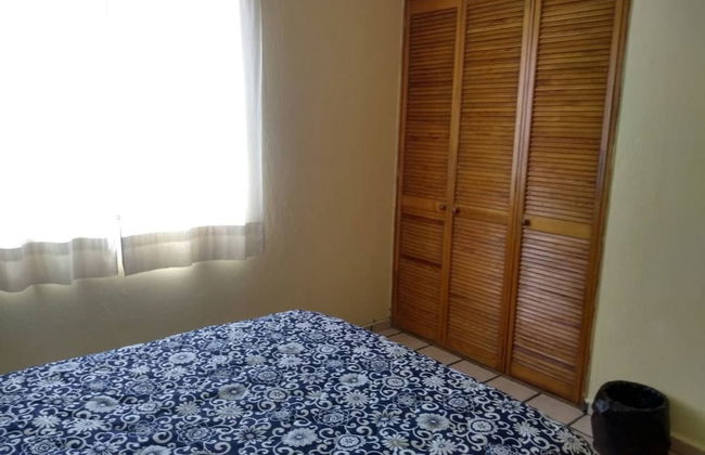 Departamento Ubicación, Cómodo, Estacionamiento - Photo 5